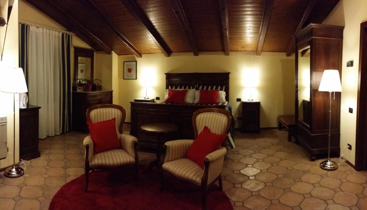 Peropero' Bed & Breakfast Gattinara ภายนอก รูปภาพ